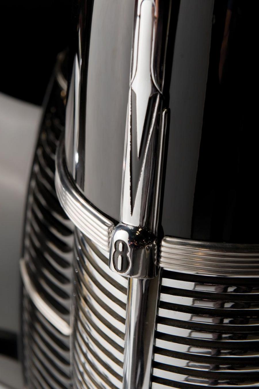  Ford Panel Brougham by Rollson 1940 года  (фото 10 из 18)